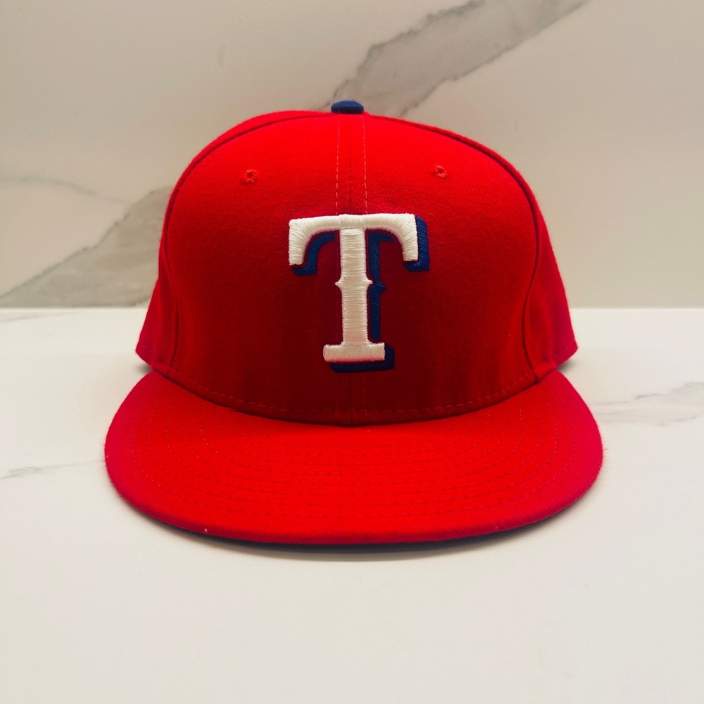 Texas Rangers New Era Hat - size 7 3/8